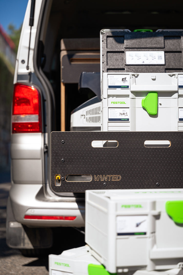 Vanted Cross tradie set-up.